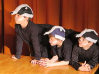 Figurentheater: Drei Dachse aus dem Kindertheater Eine Kiste fuer den Baeren